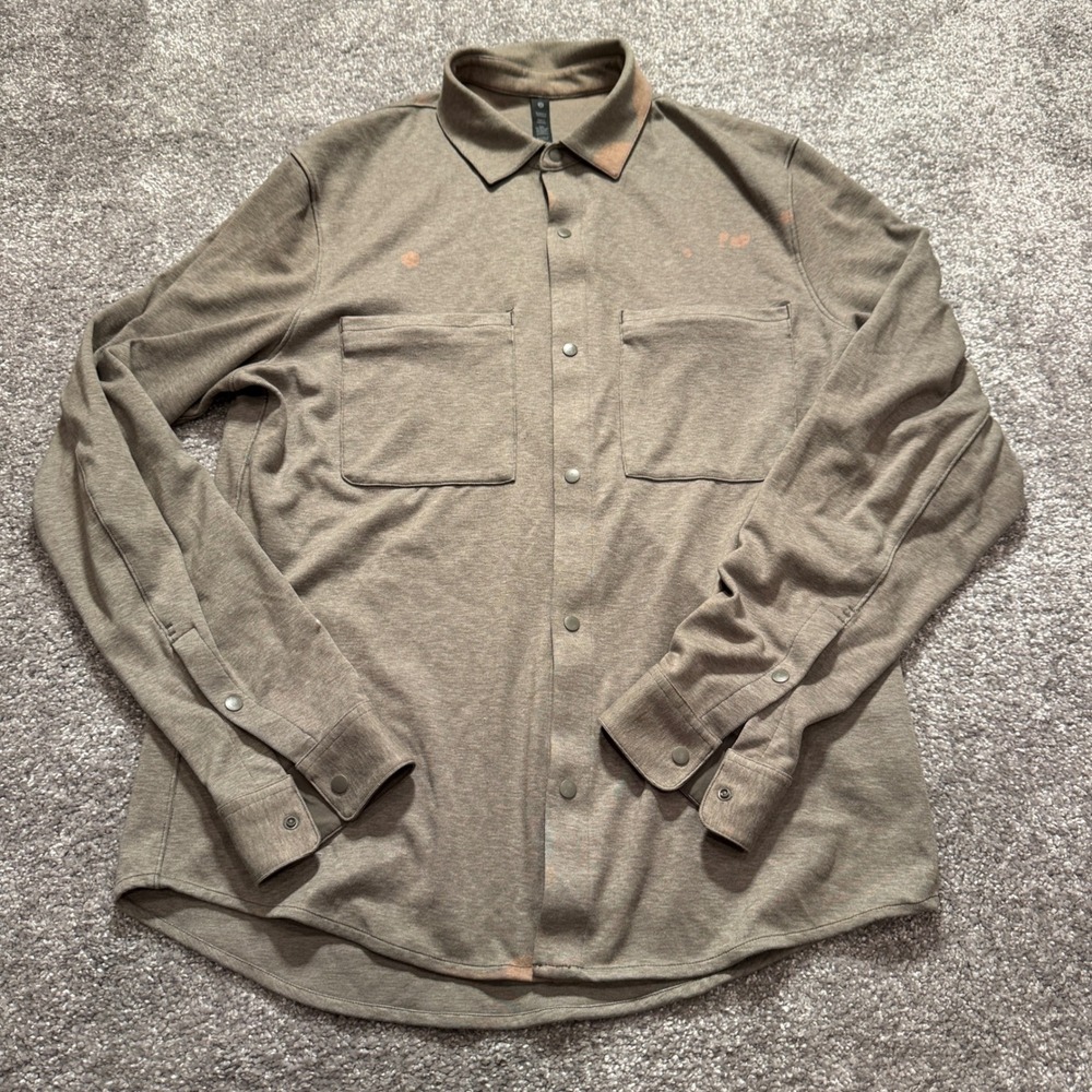 Lululemon Shirt Mens M Tencel Lyocell Excursion LM3CZMS Snap Front Overshirt